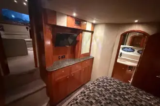 Thumbnail von Cruisers Yachts 405 Express Motoryacht WASTIN' AWEIGH