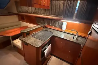 Thumbnail von Cruisers Yachts 405 Express Motoryacht WASTIN' AWEIGH
