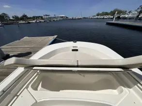 Thumbnail von Boston Whaler 190 Montauk
