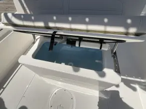 Thumbnail von Boston Whaler 190 Montauk