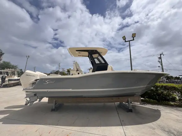 Scout 260 LXF