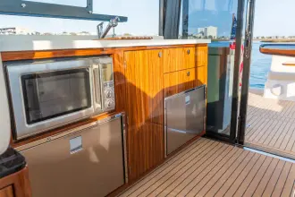 Thumbnail von MJM Yachts 42
