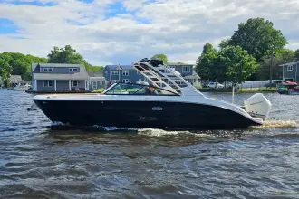 Sea Ray SDX 270 Outboard
