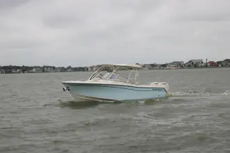 Grady White Freedom 275