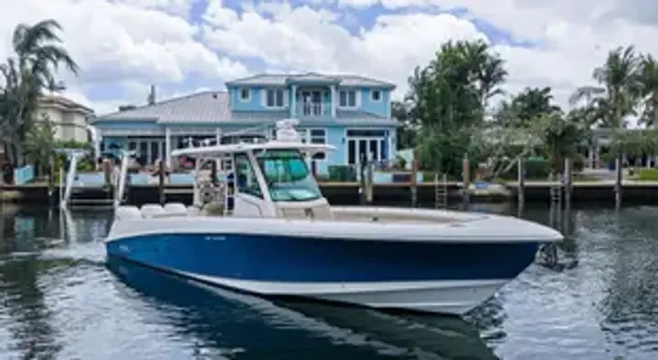 Boston Whaler Powerplay 350