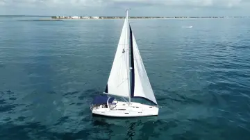 Thumbnail von Beneteau Oceanis 45 “IMAGINE THAT”