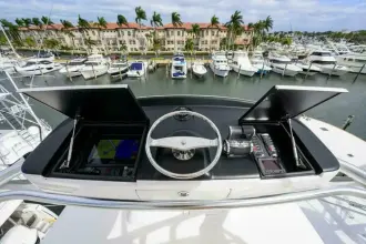 Thumbnail von Viking 72 Convertible TAMI ANN