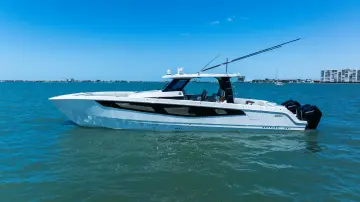 Aquila 47 Molokai