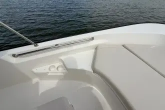 Thumbnail von Boston Whaler 170 Montauk