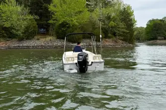 Thumbnail von Boston Whaler 170 Montauk