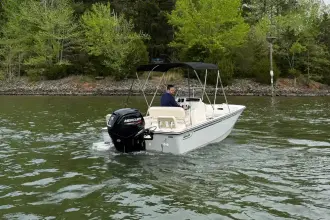 Thumbnail von Boston Whaler 170 Montauk