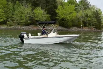 Thumbnail von Boston Whaler 170 Montauk