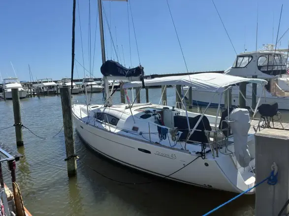 Beneteau Oceanis 43 ASTRAEA