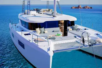 Lagoon 470
