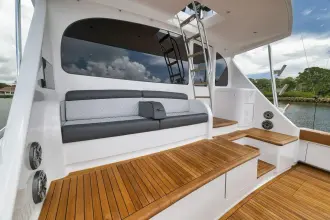 Thumbnail von Viking 72 Convertible LADY SURFBUM