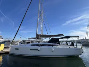 Thumbnail von Jeanneau 380 PERFORMANCE SEFARINA