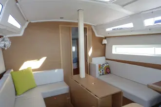 Thumbnail von Jeanneau 380 PERFORMANCE SEFARINA