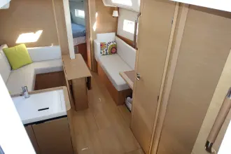 Thumbnail von Jeanneau 380 PERFORMANCE SEFARINA