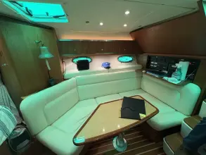 Thumbnail von Tiara Yachts 3200 Open Blue Eyes