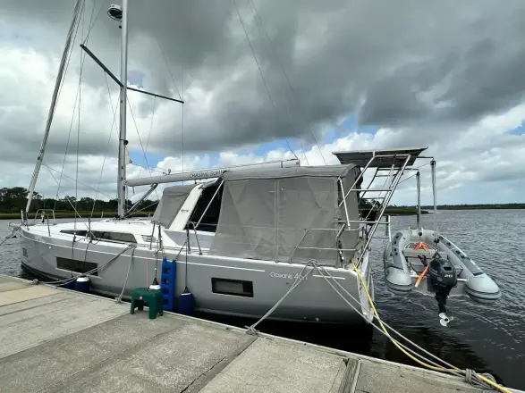 Beneteau Oceanis 46.1 Chasing Summer