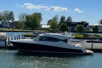 Thumbnail von Tiara Yachts 50 Coupe