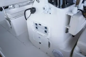 Thumbnail von Boston Whaler 170 Montauk
