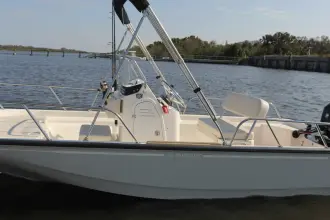 Thumbnail von Boston Whaler 150 Montauk