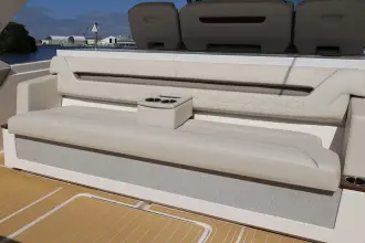 Thumbnail von Tiara Yachts 43LS