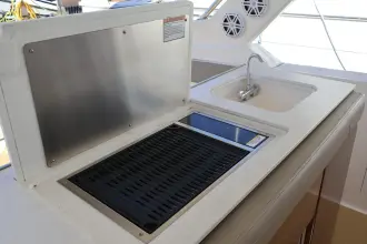 Thumbnail von Tiara Yachts 43LS