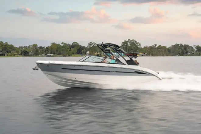 Sea Ray SDX 270 Surf