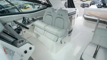 Thumbnail von Sea Ray 320 Sundancer Außenborder