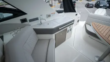 Thumbnail von Sea Ray 320 Sundancer Außenborder