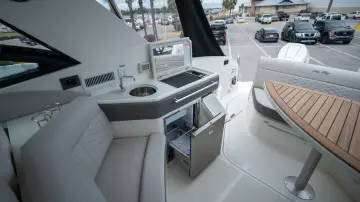 Thumbnail von Sea Ray 320 Sundancer Außenborder