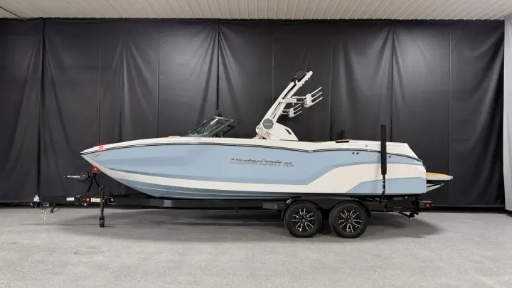 MasterCraft NXT23