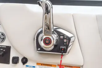 Thumbnail von Sea Ray SDX 250 Außenborder