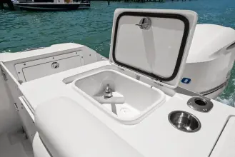 Thumbnail von Edgewater 280 CX