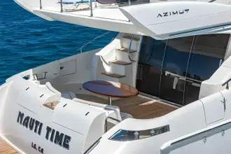 Thumbnail von Azimut 62