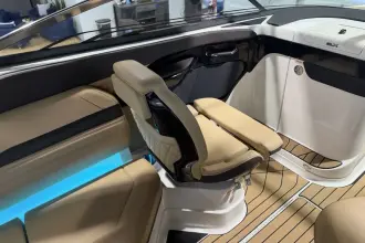 Thumbnail von Sea Ray SLX 280 Außenborder