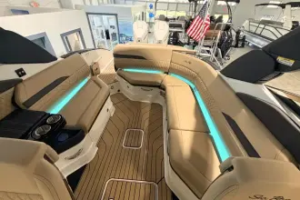 Thumbnail von Sea Ray SLX 280 Außenborder
