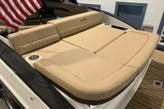 Thumbnail von Sea Ray SLX 280 Außenborder