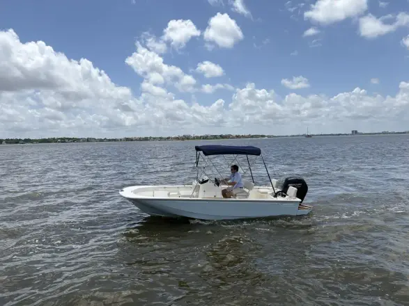 Boston Whaler 170 Montauk
