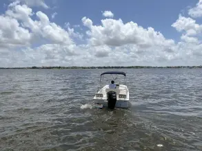 Thumbnail von Boston Whaler 170 Montauk