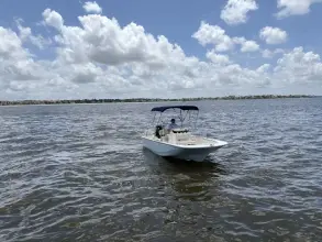Thumbnail von Boston Whaler 170 Montauk