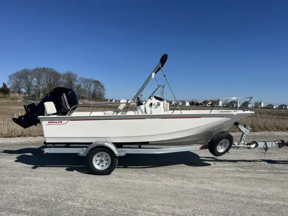 Boston Whaler 170 Montauk