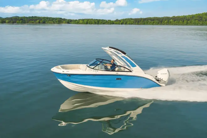 Sea Ray SDX 230 Außenborder