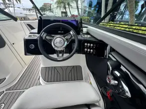 Thumbnail von Sea Ray SLX 260 Außenborder