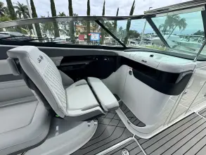 Thumbnail von Sea Ray SLX 260 Außenborder