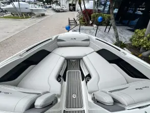 Thumbnail von Sea Ray SLX 260 Außenborder