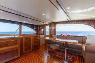 Thumbnail von Viking 82 Kokpit Motor Yat VICTORY