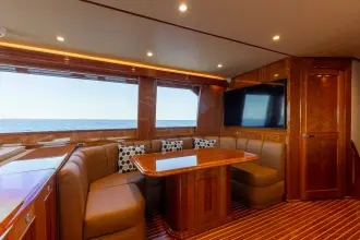 Thumbnail von Viking 82 Kokpit Motor Yat VICTORY